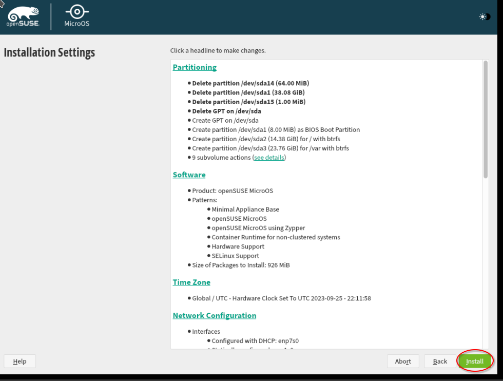 Screenshot showing the installation finalization step of OpenSuse MicroOS in the VNC Console of the server in the Hetzner Cloud Console